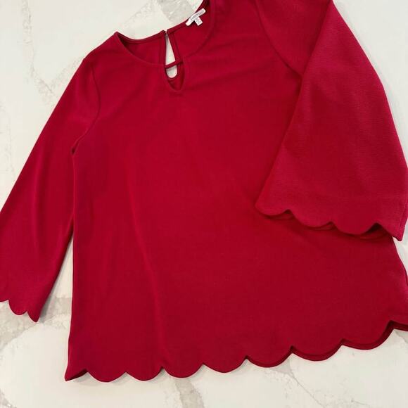 Jodifl Long Bell Sleeve Scalloped Hem Blouse Women’s Medium Bright Red Keyhole - Picture 2 of 7